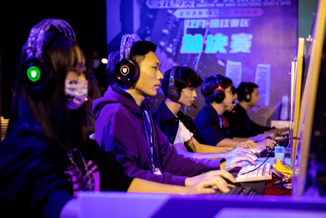 作为已经在 作为已经在